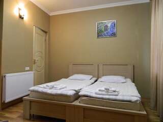 Апарт-отели Leselidze Square Тбилиси Двухместный номер с 2 отдельными кроватями и ванной комнатой-7